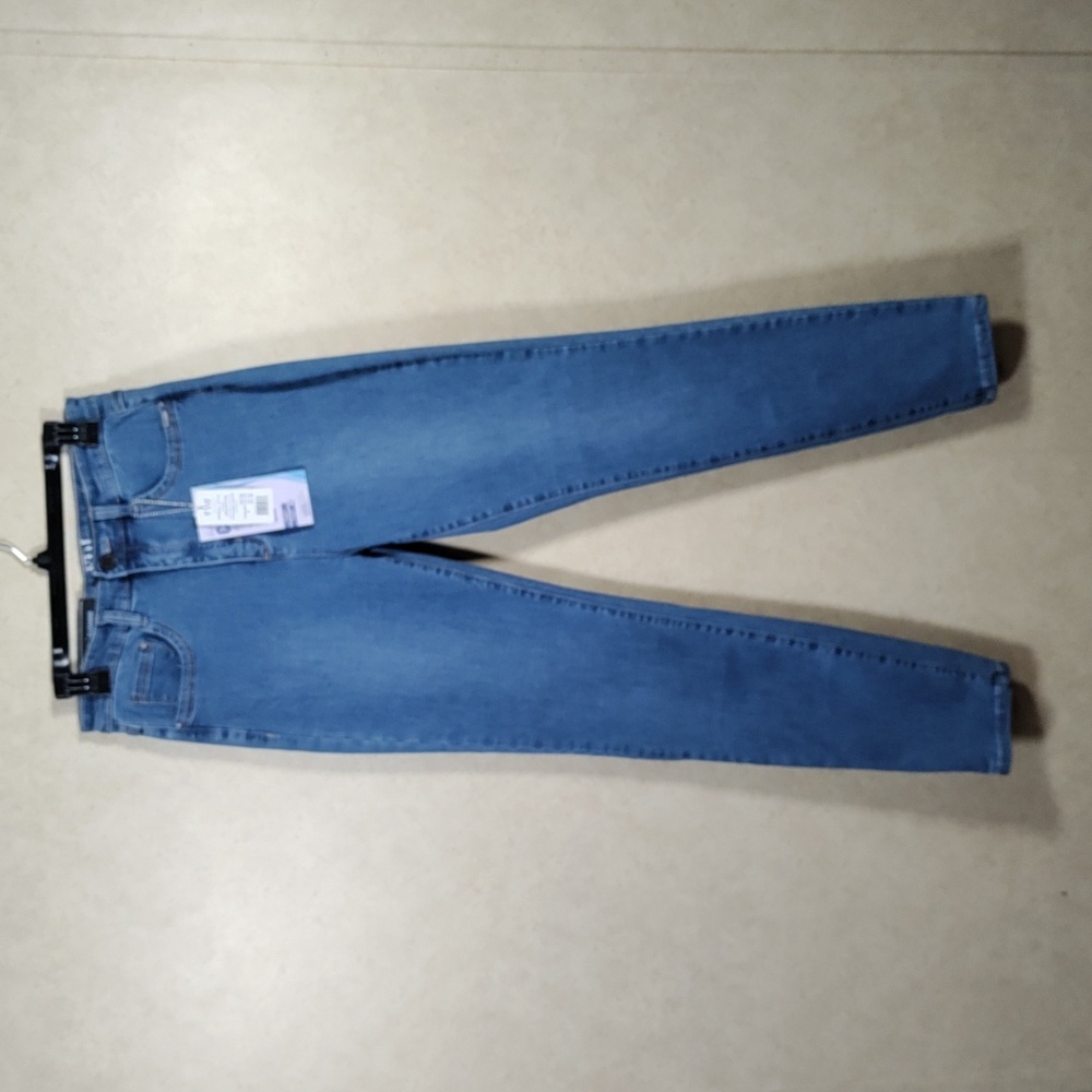 2/$10 04129 French Dressing Suzanne slim leg stretch jeans 10 NWT